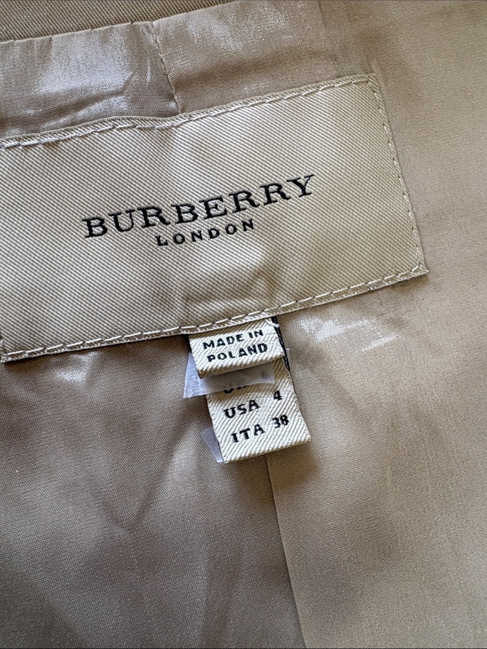 Burberry dress missing original belt - Picture 3 of 12
